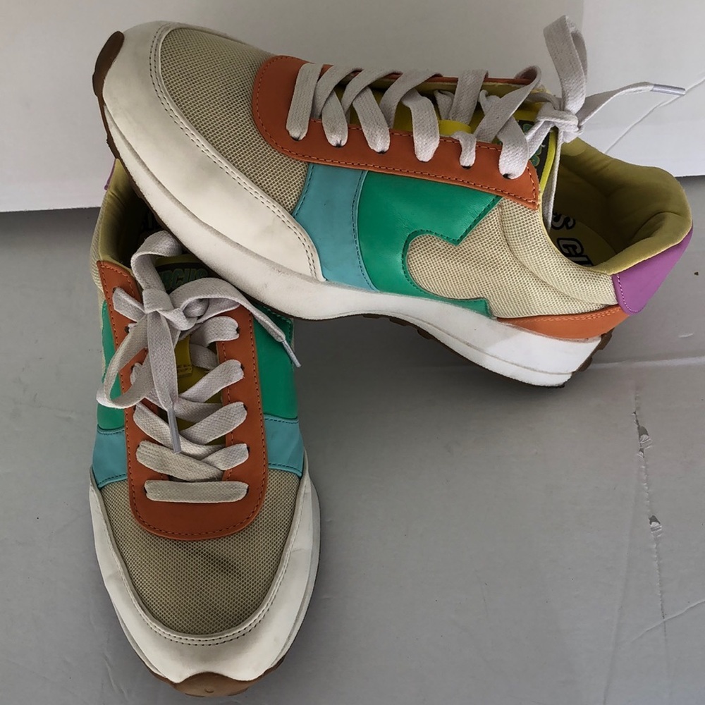 Circus ny sneakers by Sam Edelman so size 8 1/2m